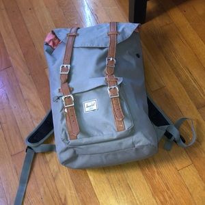 Herschel bag